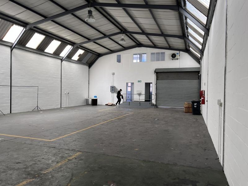 To Let commercial Property for Rent in Montague Gardens Western Cape